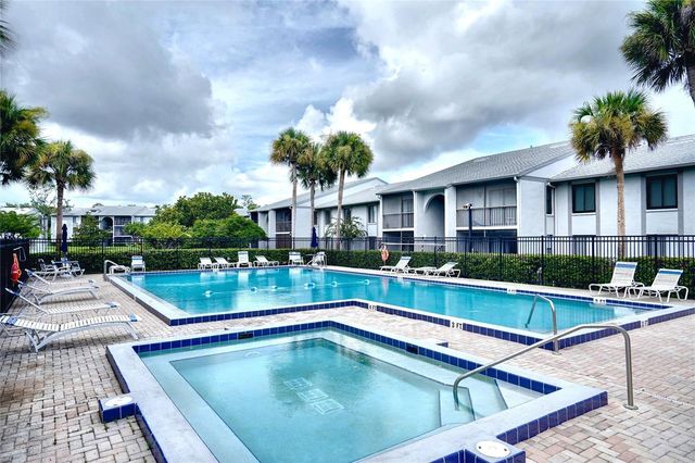 1716 PINE RIDGE ROAD F1, Sanford, FL 32773