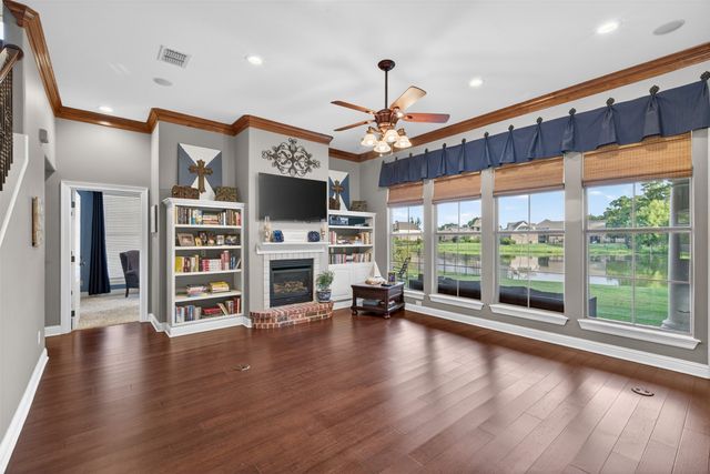 2481 Churchill Drive, Bossier City, LA 71111