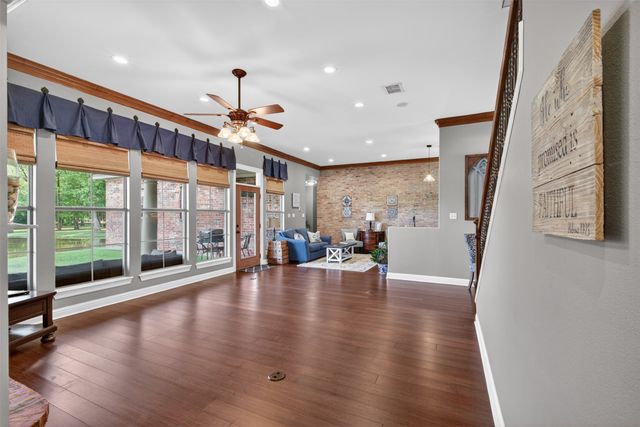 2481 Churchill Drive, Bossier City, LA 71111