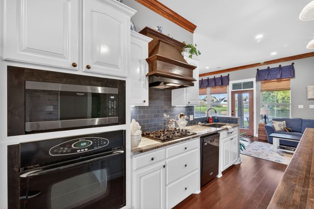 2481 Churchill Drive, Bossier City, LA 71111