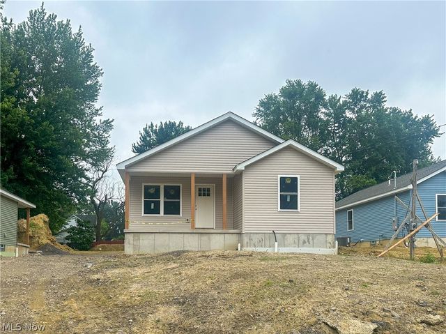 175 Hayward Avenue, Conneaut, OH 44030