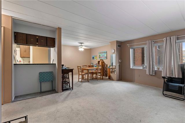 5 Bayard Rd 514, Shadyside, PA 15213