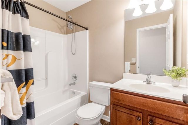 800 Raven Court, Belton, MO 64012