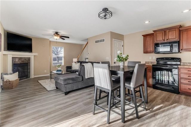 800 Raven Court, Belton, MO 64012