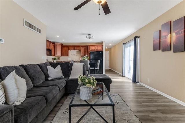 800 Raven Court, Belton, MO 64012