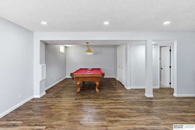 910 Joseph Drive, Papillion, NE 68046