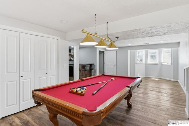 910 Joseph Drive, Papillion, NE 68046