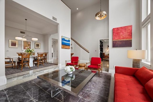 9001 Night Owl Court, Las Vegas, NV 89134