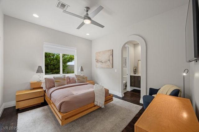 9001 Night Owl Court, Las Vegas, NV 89134