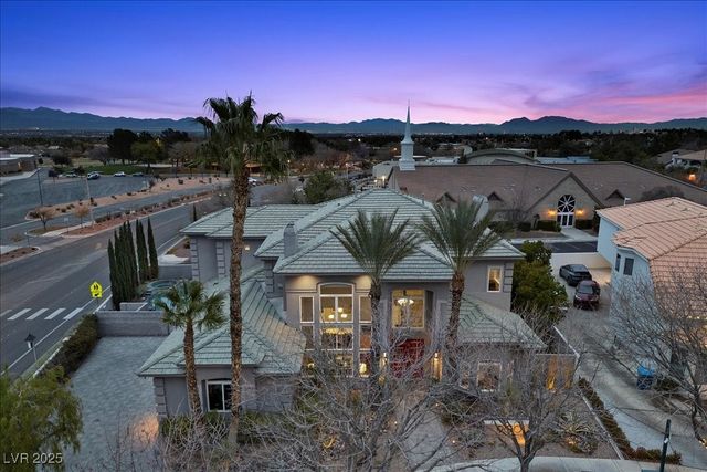 9001 Night Owl Court, Las Vegas, NV 89134