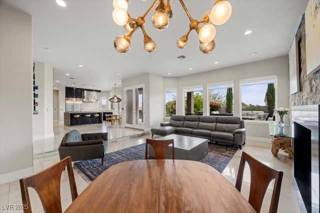 9001 Night Owl Court, Las Vegas, NV 89134