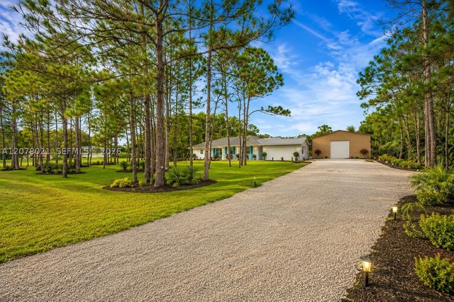17107 N 84th Ct N, Loxahatchee, FL 33470