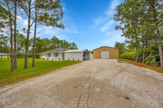 17107 N 84th Ct N, Loxahatchee, FL 33470