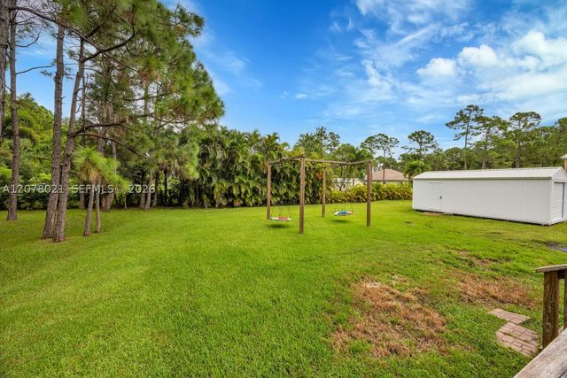 17107 N 84th Ct N, Loxahatchee, FL 33470
