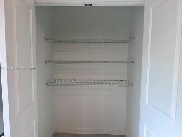 540 NE 5th Ln, Florida City, FL 33034