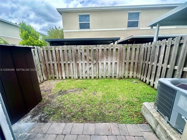 540 NE 5th Ln, Florida City, FL 33034