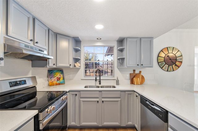 507 BATES AVENUE, Eustis, FL 32726