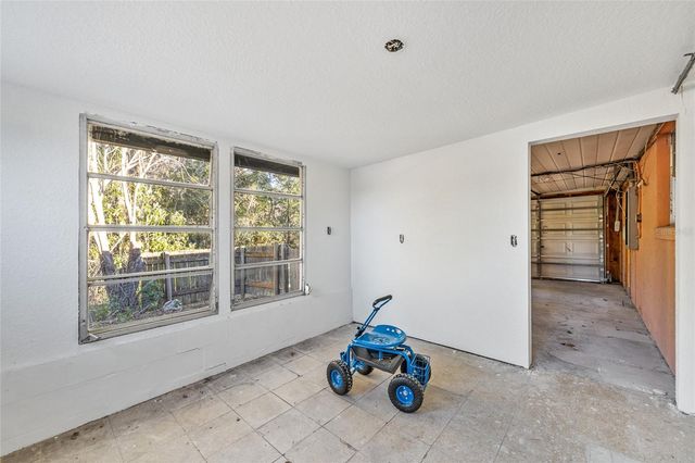 507 BATES AVENUE, Eustis, FL 32726