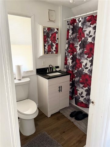89 Curlew Street, Rochester, NY 14606