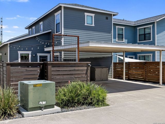 1114 N OLIVE ST, San Antonio, TX 78202