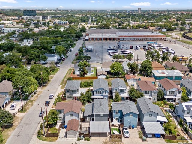 1114 N OLIVE ST, San Antonio, TX 78202