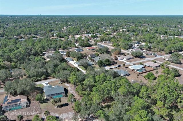 414 Lake AVE, Lehigh Acres, FL 33972