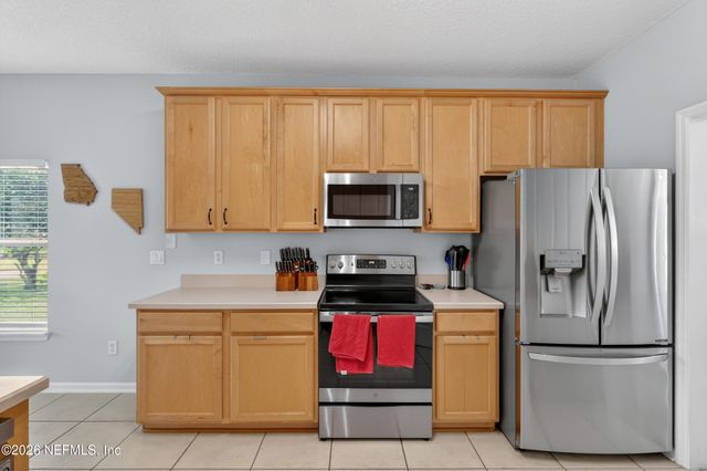 1693 TIMBER CROSSING Lane, Jacksonville, FL 32225