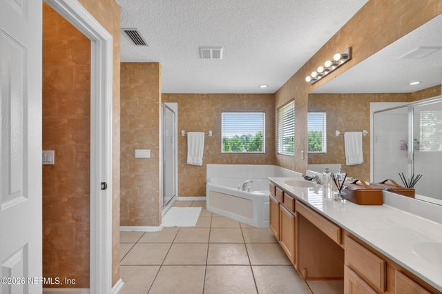 1693 TIMBER CROSSING Lane, Jacksonville, FL 32225