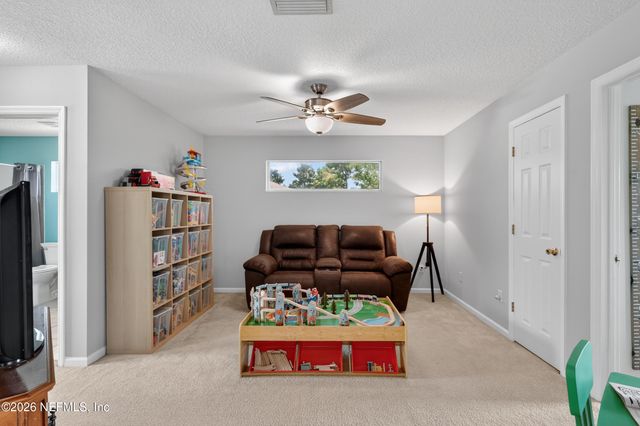 1693 TIMBER CROSSING Lane, Jacksonville, FL 32225