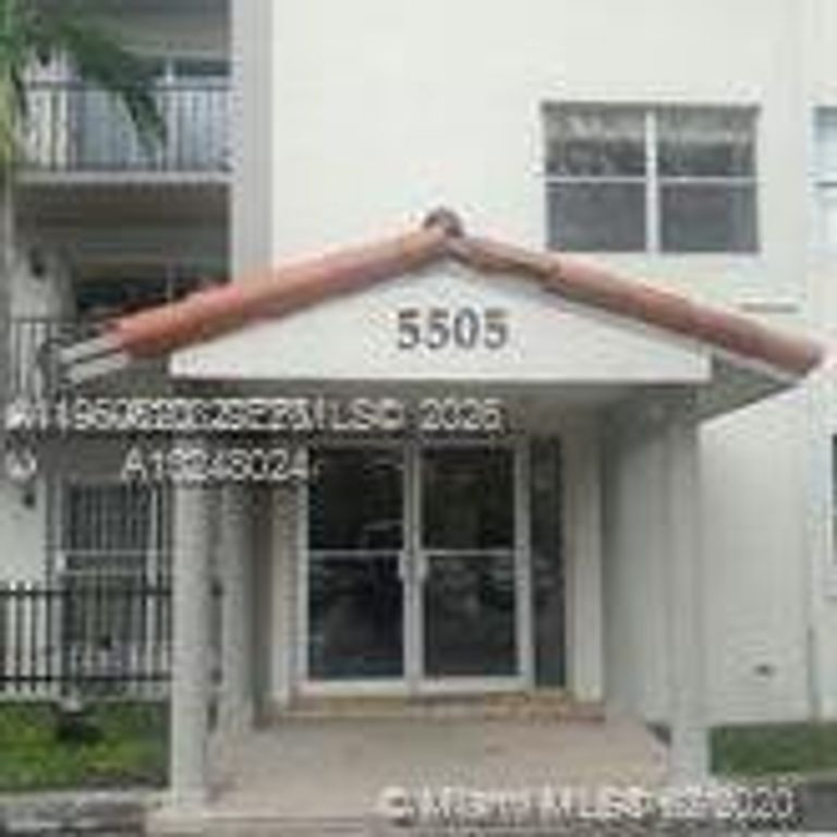 5505 NW 7th St W117, Miami, FL 33126