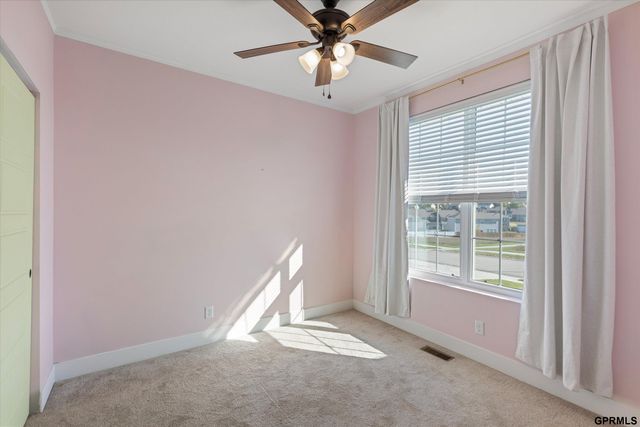 7358 S 185 Street, Omaha, NE 68136