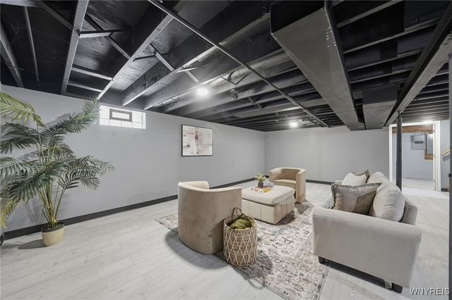 35 Jasmine Avenue, West Seneca, NY 14224