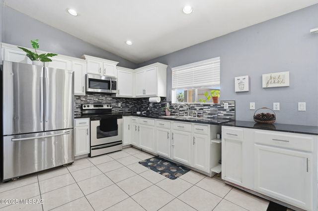 473 Alondra Court, Rio Rico, AZ 85648