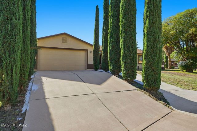 473 Alondra Court, Rio Rico, AZ 85648