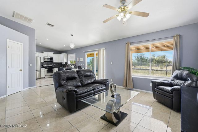 473 Alondra Court, Rio Rico, AZ 85648