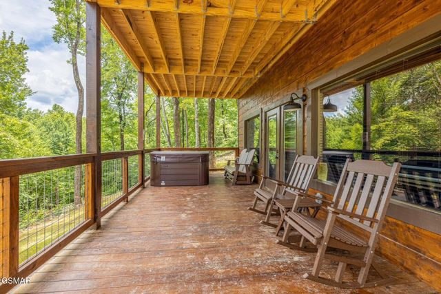 3181 Thomas Headrick Road, Sevierville, TN 37862