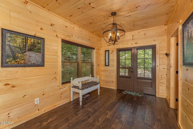 3181 Thomas Headrick Road, Sevierville, TN 37862