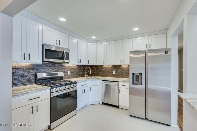 344 Danbury Lane 344, East Brunswick, NJ 08816