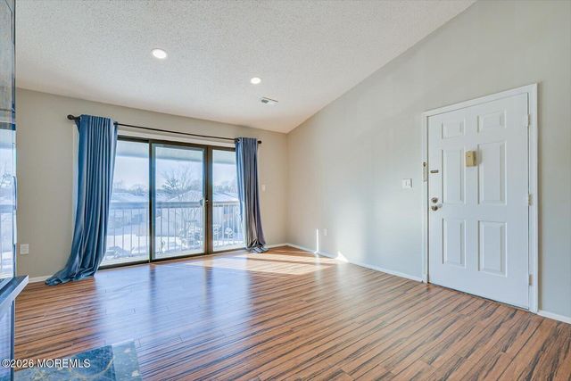 344 Danbury Lane 344, East Brunswick, NJ 08816