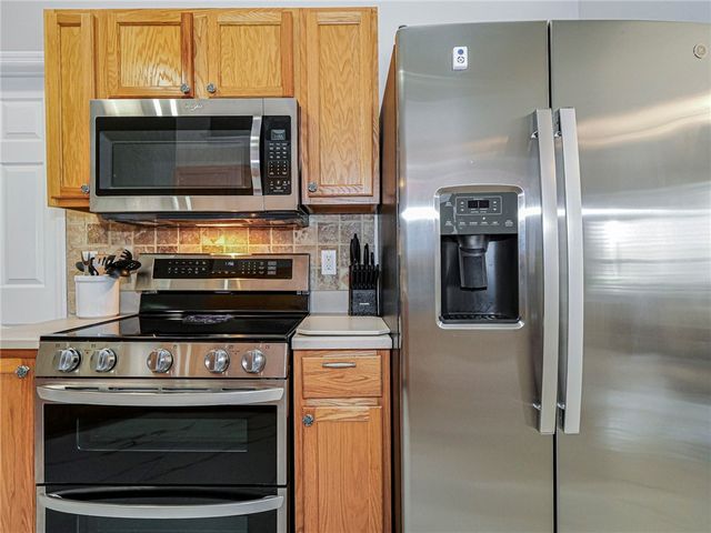 882 Jamaica Avenue, Sebastian, FL 32958