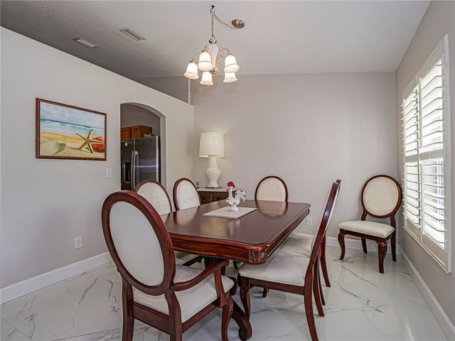 882 Jamaica Avenue, Sebastian, FL 32958