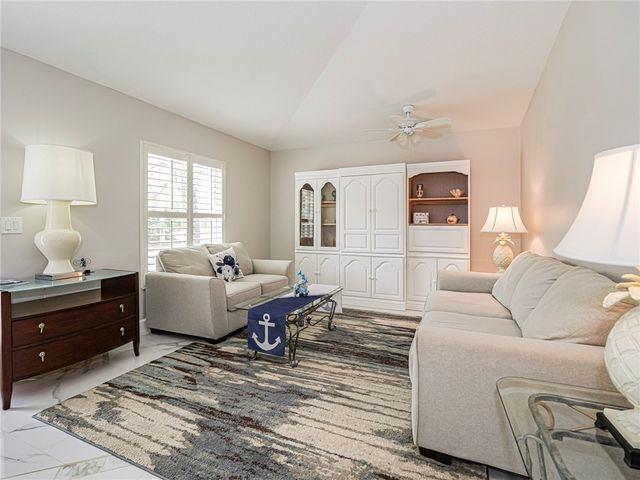 882 Jamaica Avenue, Sebastian, FL 32958