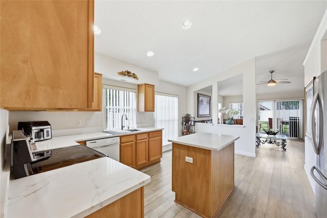 115 N WEATHERSFIELD AVENUE, Altamonte Springs, FL 32714