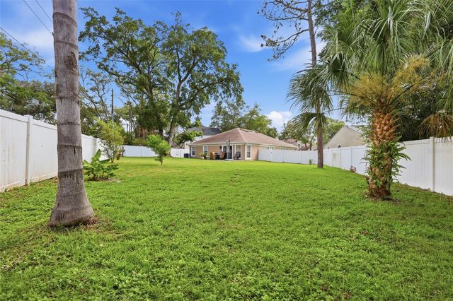 115 N WEATHERSFIELD AVENUE, Altamonte Springs, FL 32714