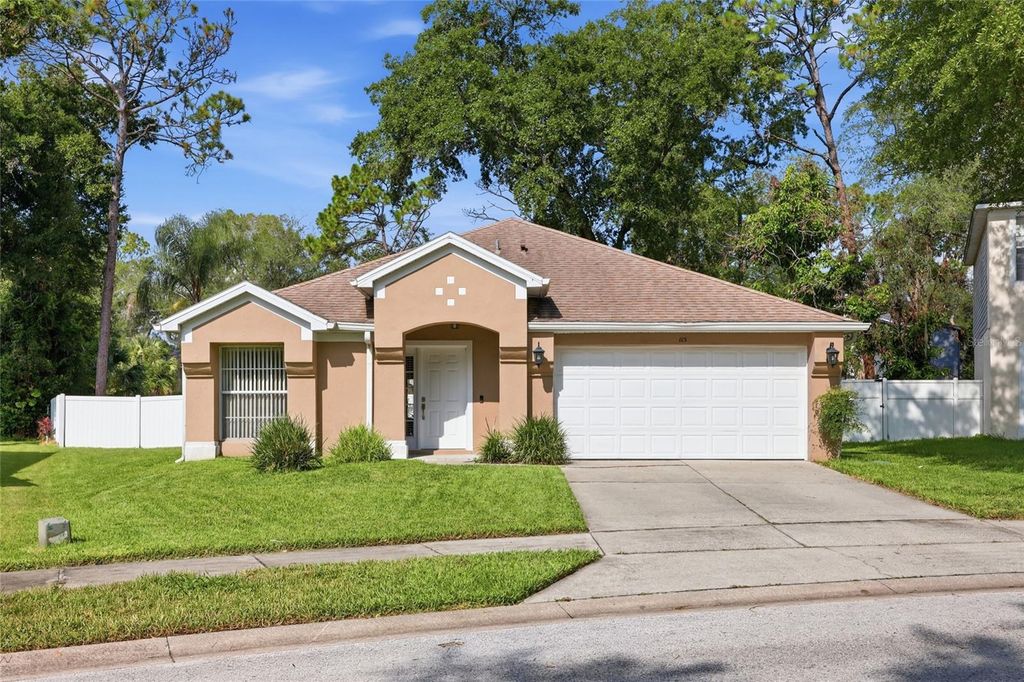 115 N WEATHERSFIELD AVENUE, Altamonte Springs, FL 32714