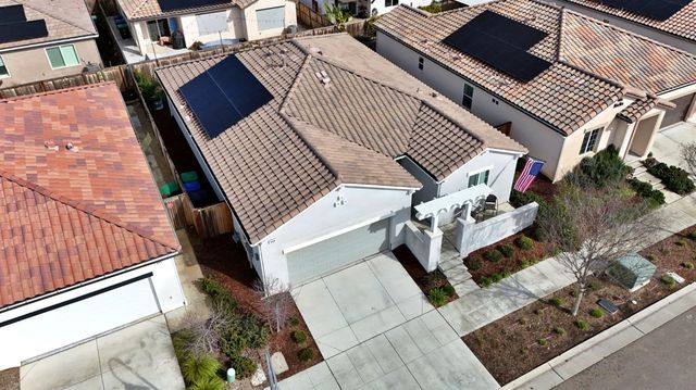 649 Wood Crest Avenue, Madera, CA 93636