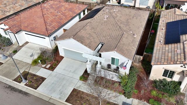 649 Wood Crest Avenue, Madera, CA 93636