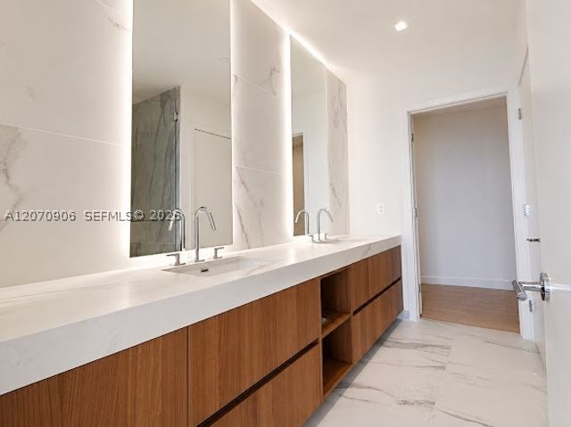 1400 Biscayne Blvd 3401, Miami, FL 33132