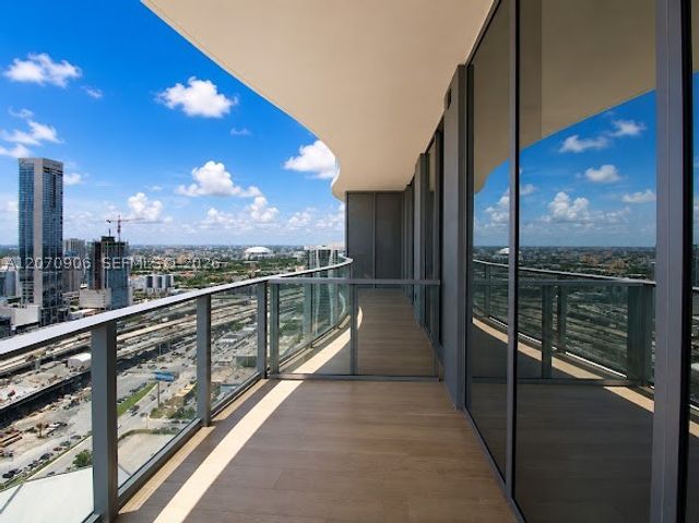 1400 Biscayne Blvd 3401, Miami, FL 33132