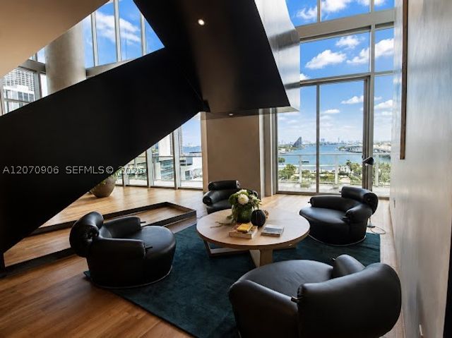 1400 Biscayne Blvd 3401, Miami, FL 33132